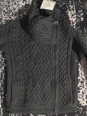 Cable-Knit Aran Crafts Merino Wool full Zip Logan Green Sweater